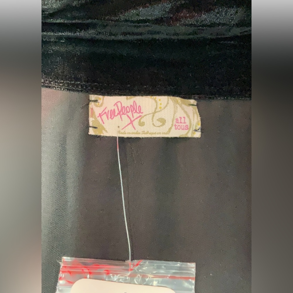 Free People Encore Embellished Velvet Cape NWT - Picture 11 of 14